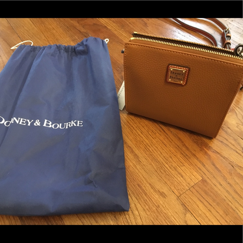 Dooney & Bourke North/South Janine Crossbody